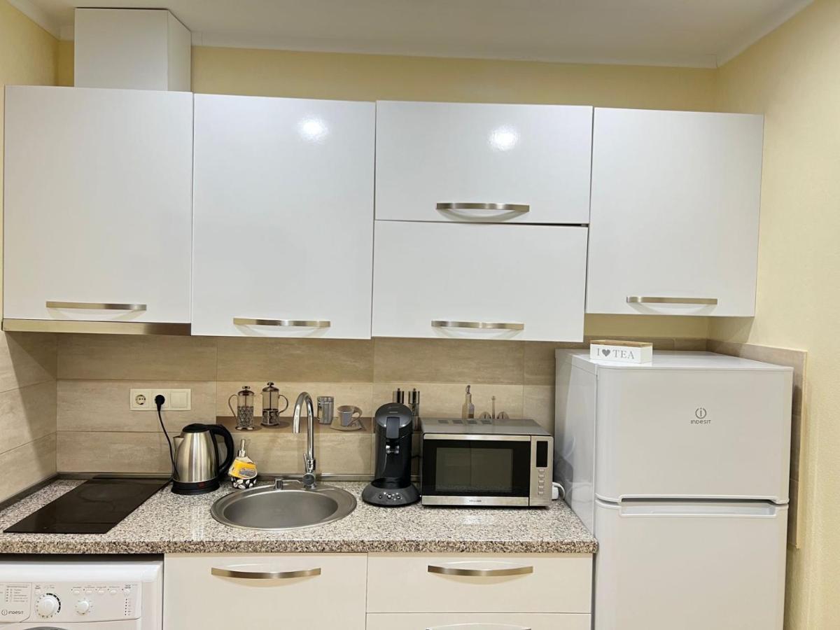 Aparthotel Holiday Lux Batumi Ngoại thất bức ảnh