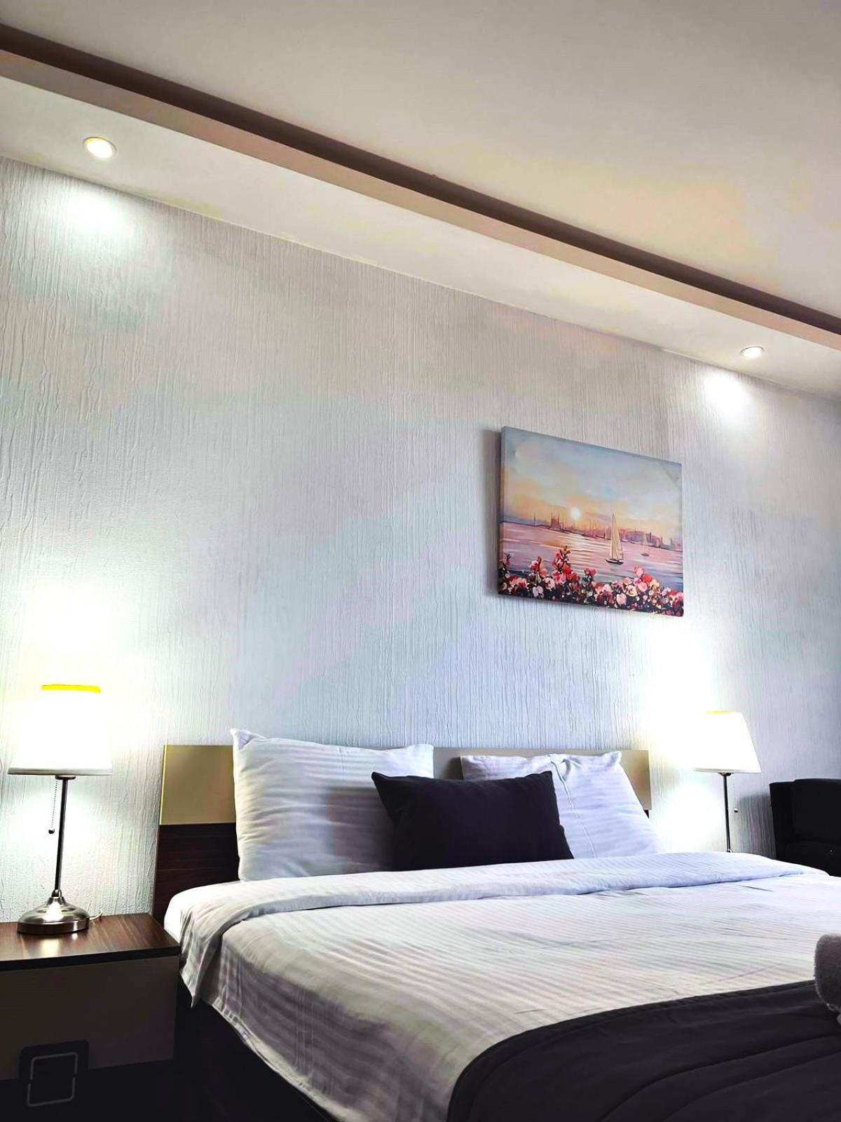 Aparthotel Holiday Lux Batumi Ngoại thất bức ảnh