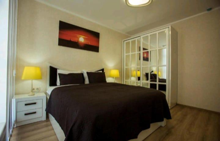 Aparthotel Holiday Lux Batumi Ngoại thất bức ảnh